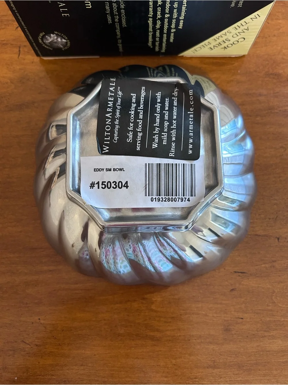 Wilton Armetale Eddy Small Bowl Silver Tone Cast Aluminum w/Scallop Fluted Rim